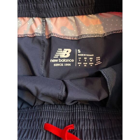 New Balance Shorts size S - Picture 5 of 5